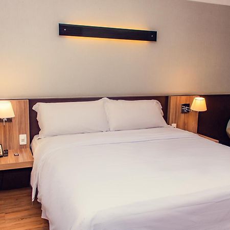 Delmond Hotel Куяба Экстерьер фото
