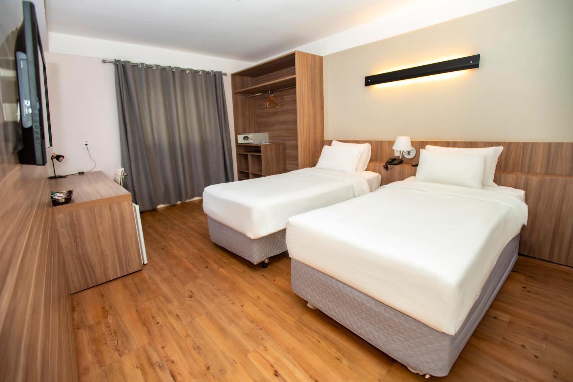 Delmond Hotel Куяба Экстерьер фото